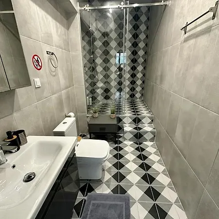 - Perfect For Families & Groups Apartment *