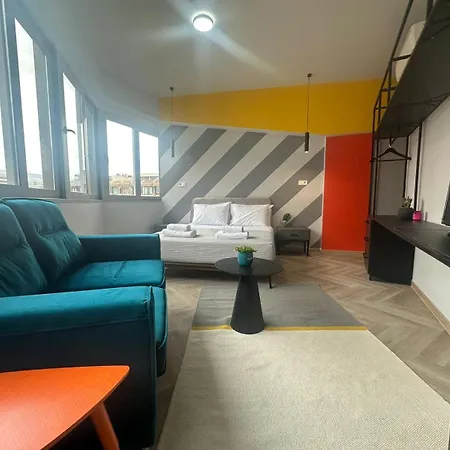 - Perfect For Families & Groups Apartment