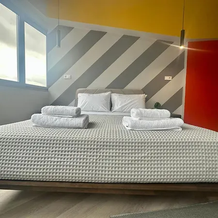 - Perfect For Families & Groups Apartment *