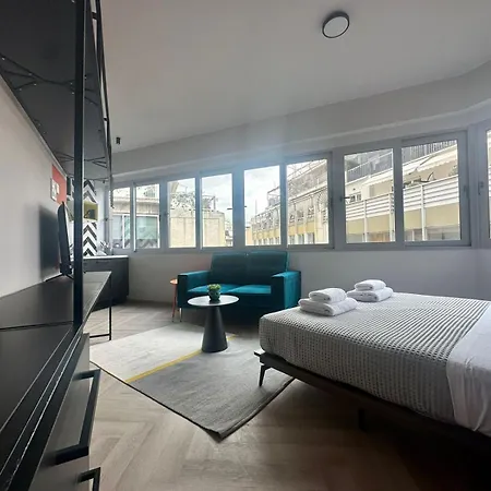 - Perfect For Families & Groups Apartment Athens